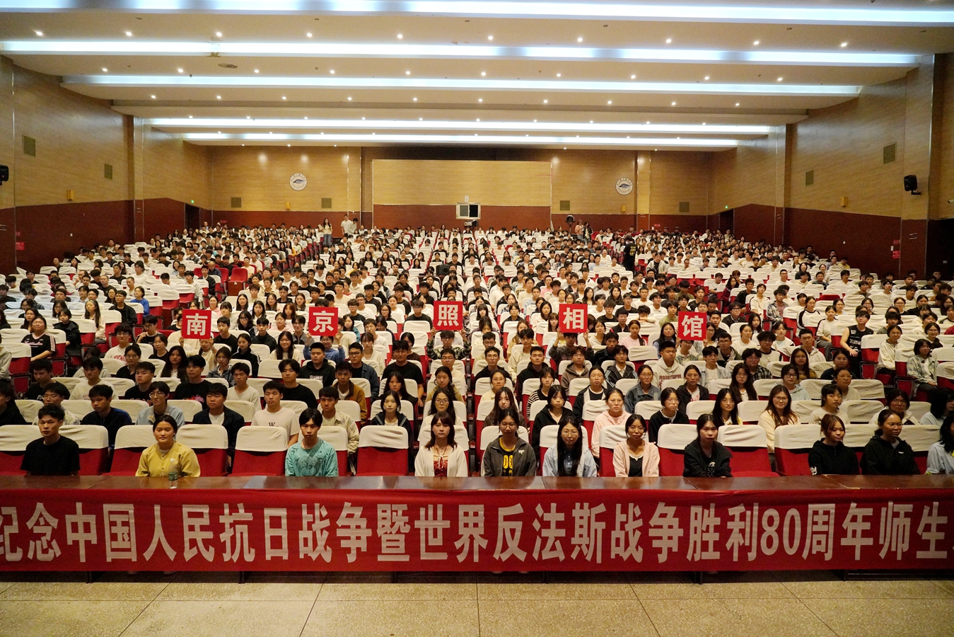 微信图片_20251027215007_副本.jpg